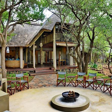Tambuti Lodge ピラネスバーグ エクステリア 写真