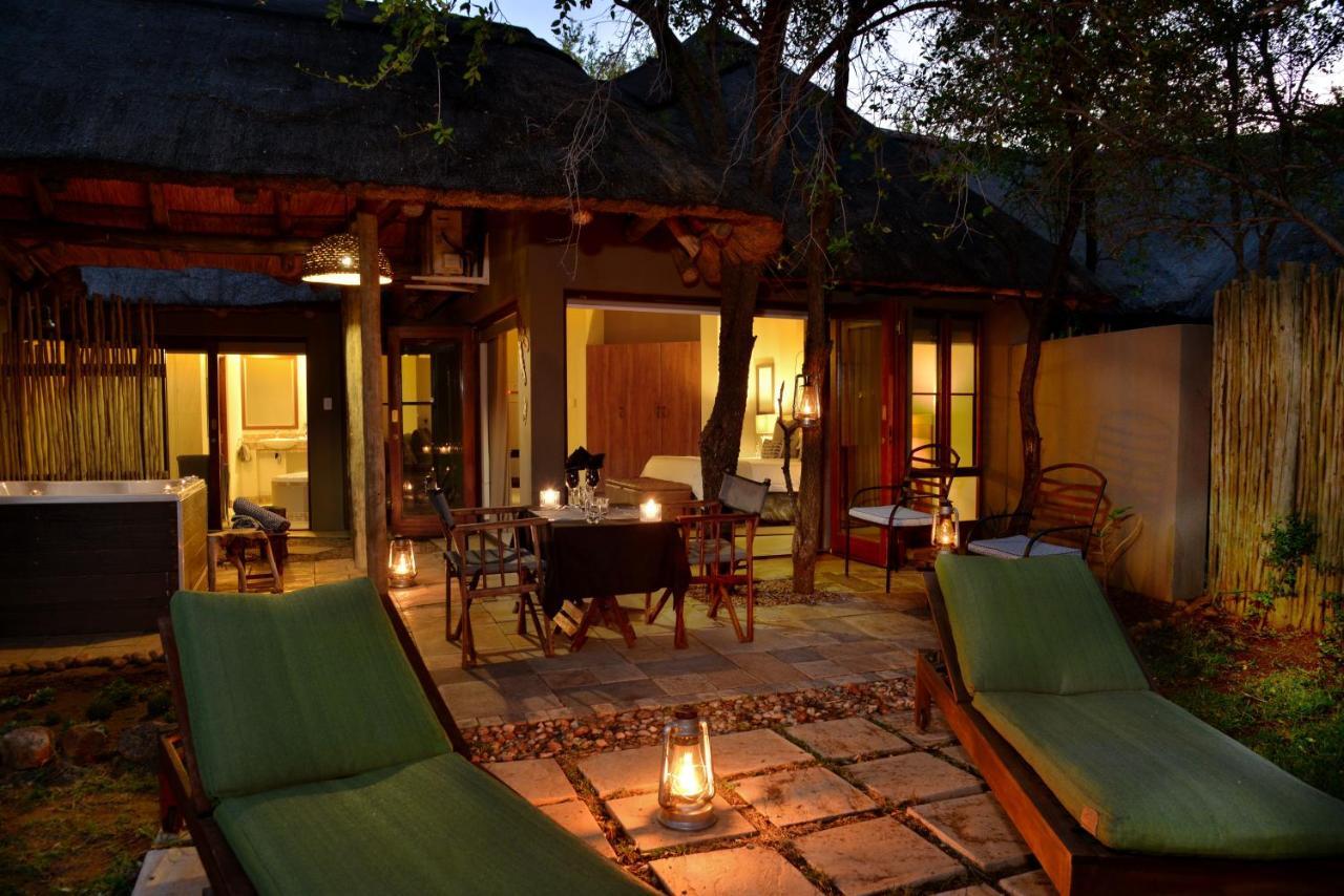 Tambuti Lodge ピラネスバーグ エクステリア 写真